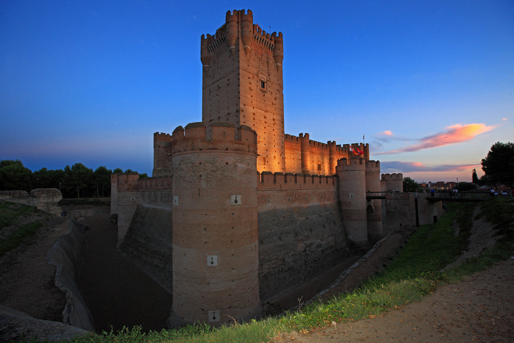 Ruta del Vino de Rueda15. Castillo de la Mota