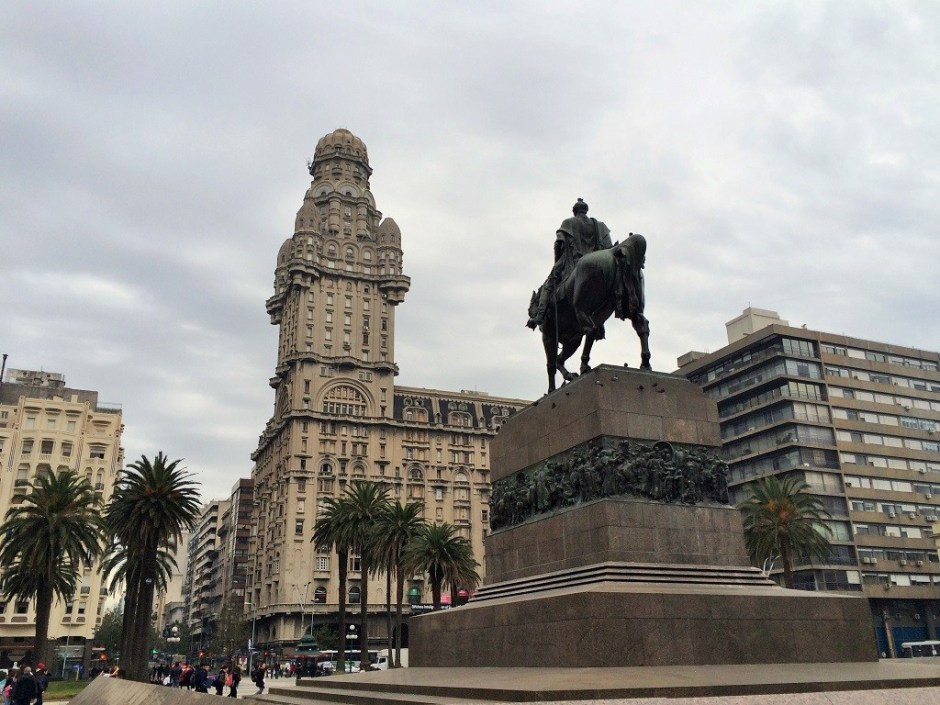 Montevideo palacio salvo