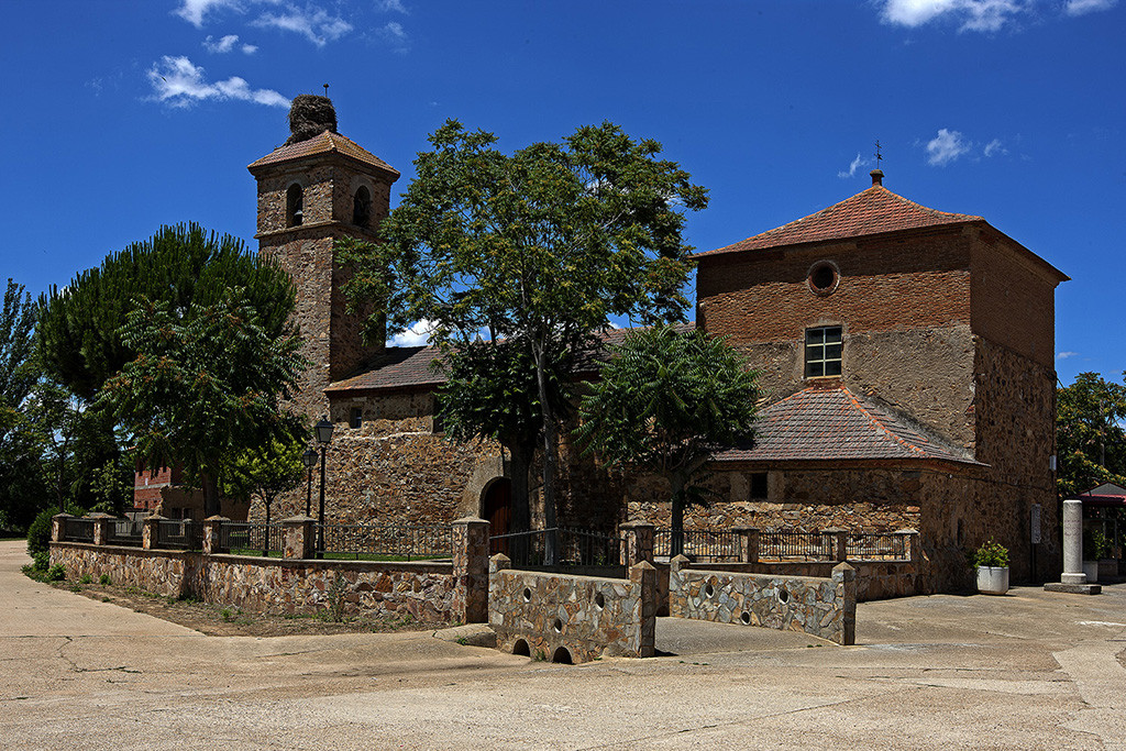 Dia de la Ruta de la Plata04. Iglesia parroquial de Villabrazaro