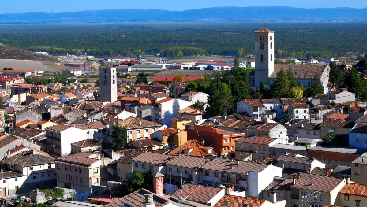 Cuellar, Segovia Mirando a mar de pinares 2017