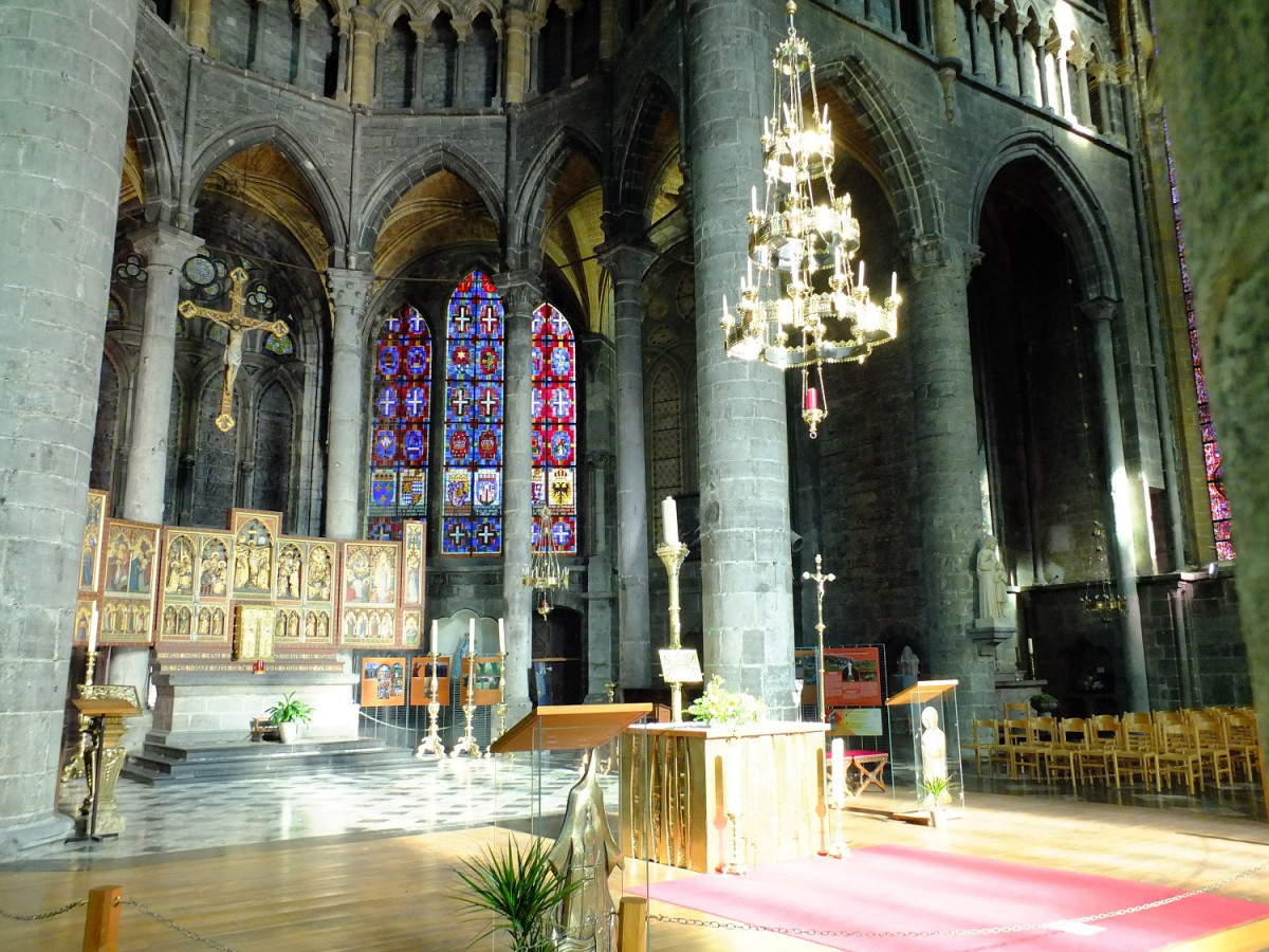 Dinant, Collu00e9giale Notre Dame de Dinant  2019, 1500 interior