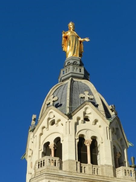 Lyon Virgen de la Fourviu00e8re exterior de la Basilica