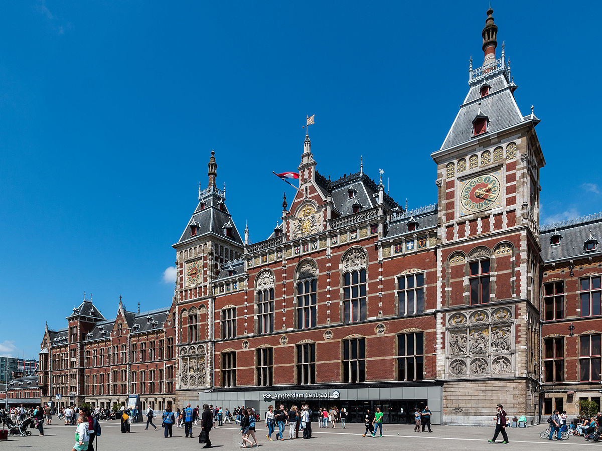 1200px amsterdam nl centraal station   2015   7269