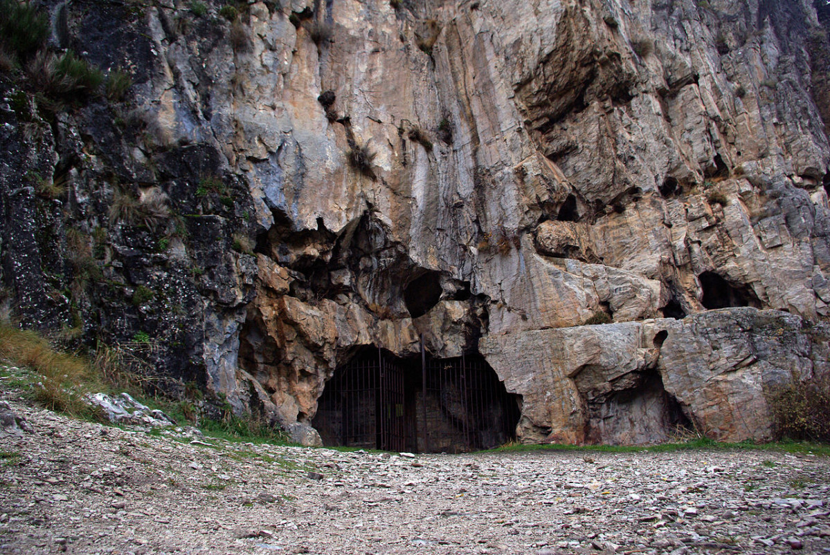 Cueva de San Genadio, Leu00f3n