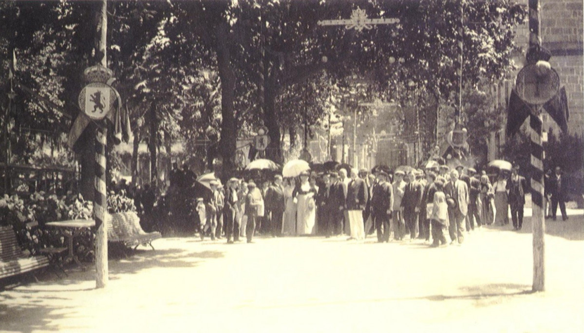 Balneario de Mondariz. Visita de la infanta Isabel de Borbu00f3n en 1914