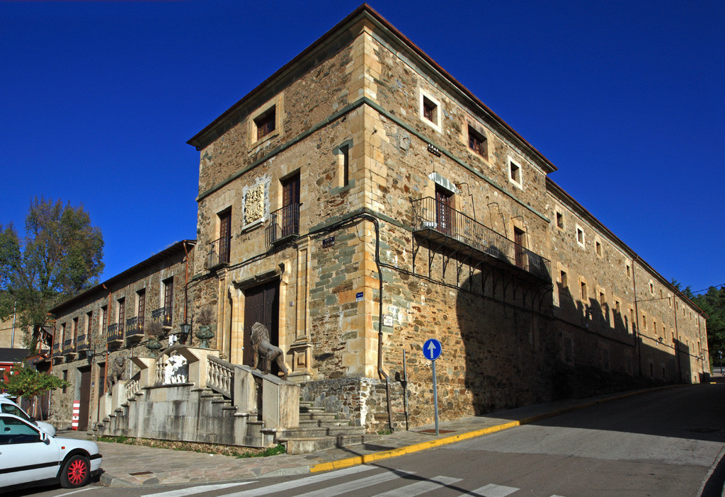 VillafrancadelBierzo10.PalaciodelosDuquesdeArganza 1