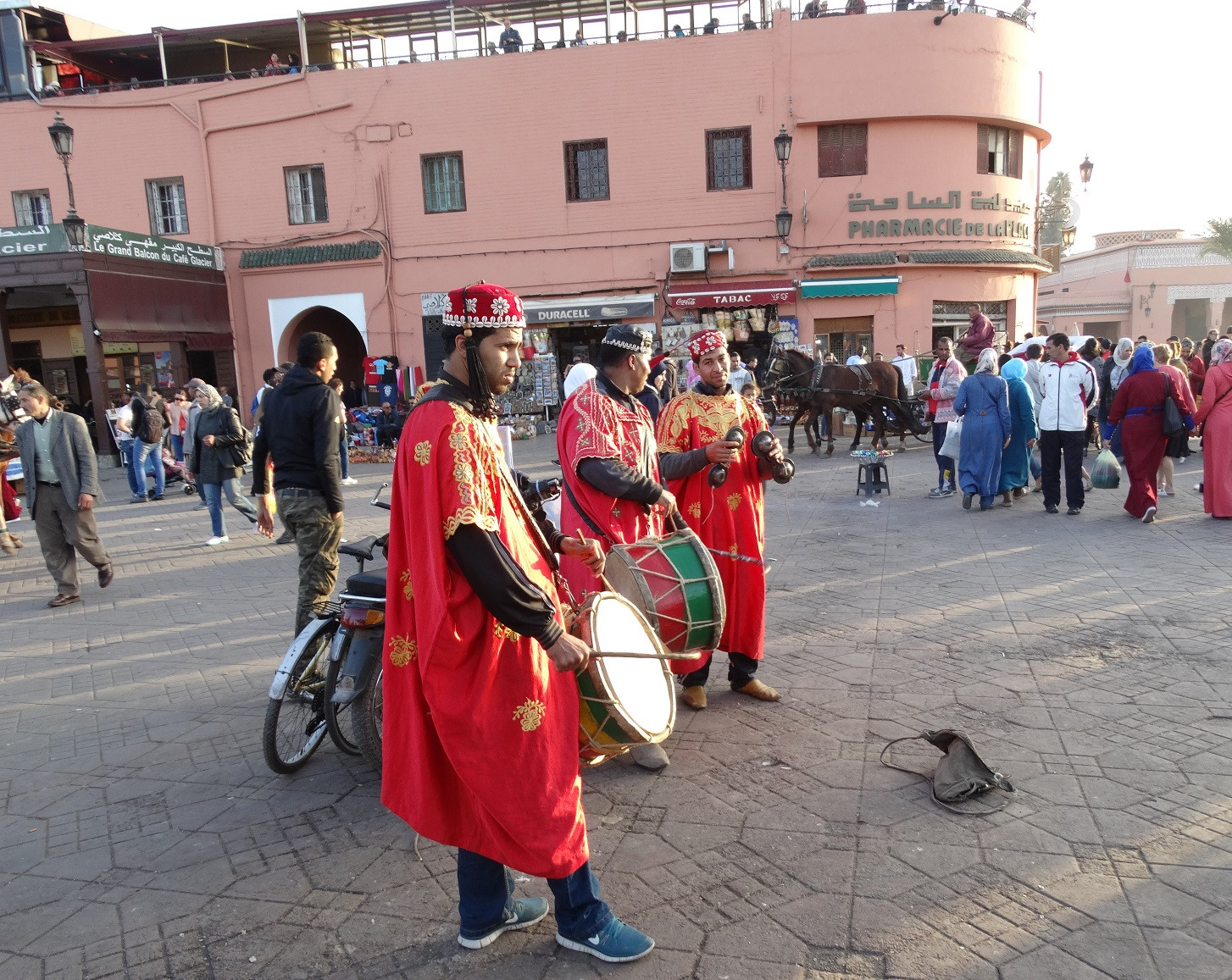 PersonajesdeJamaaelFnaDjemaaelFnaoYamaaelFnaenmarrakech