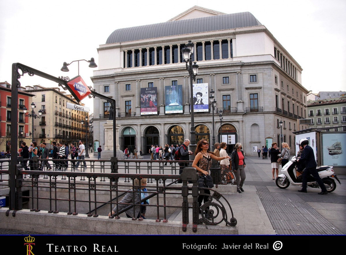 Teatro Real back 367 1521