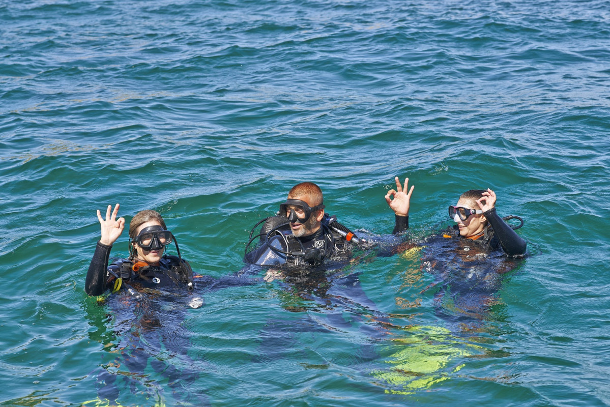 Buceo en Albufeira Creditos Helio Ramos