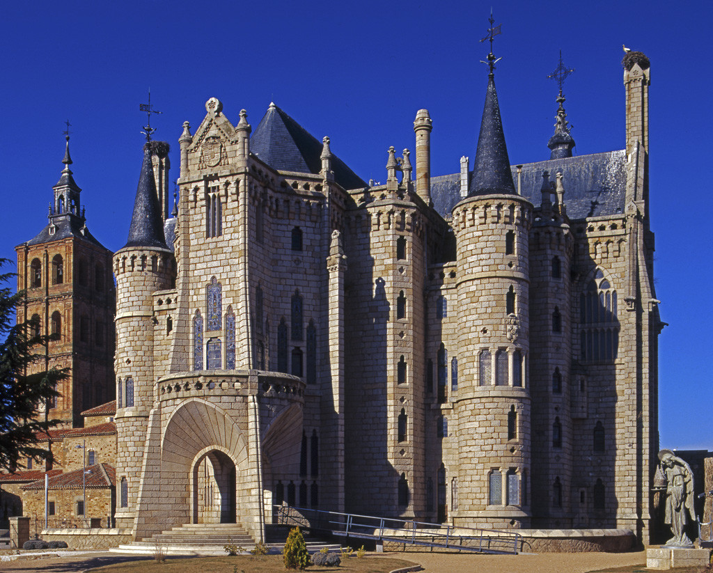 Maragateria05 Astorga. Palacio Episcopal