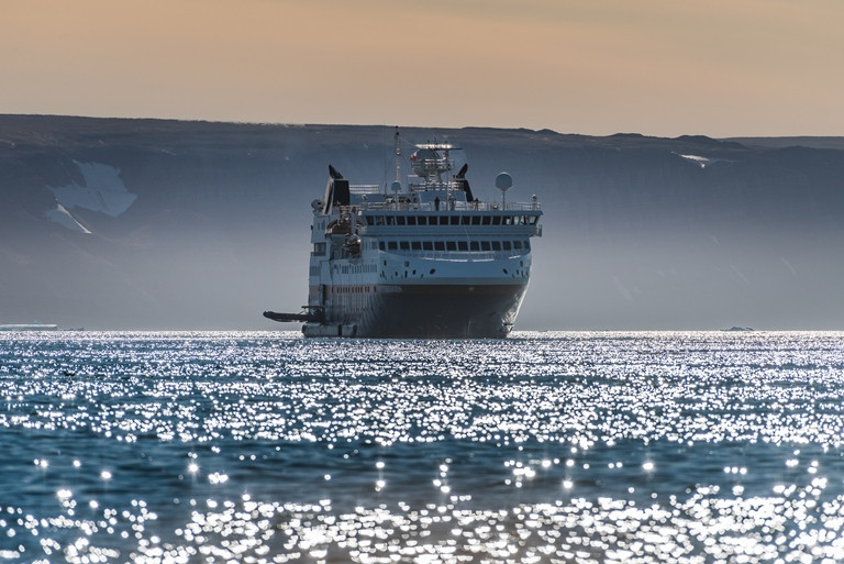 Thule Greenland HGR 116965 