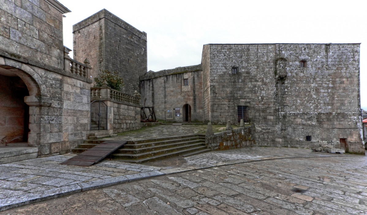 Ourense Castillo de Castro Caldelas