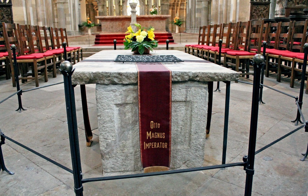 Alemania Tumba de Oto I en la Catedral de magdeburgo