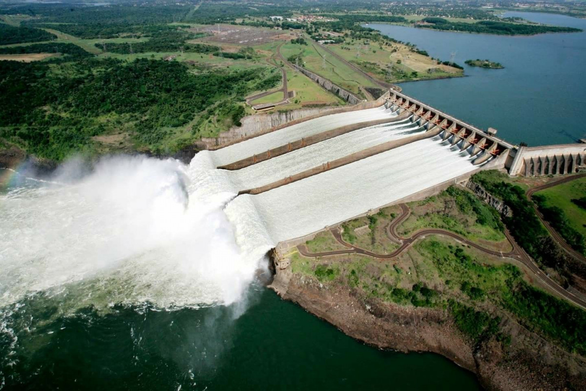 Hidroelétrica de Itaipu   Brasil e Paraguay