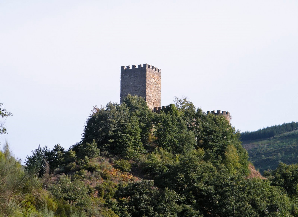 Lugo castillo de doiras