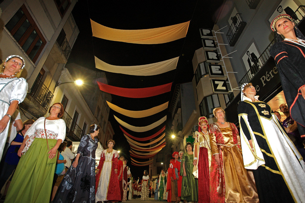 02 Recreacion Historica. Desfile Inaugural La Corte de los Reyes Catolicos