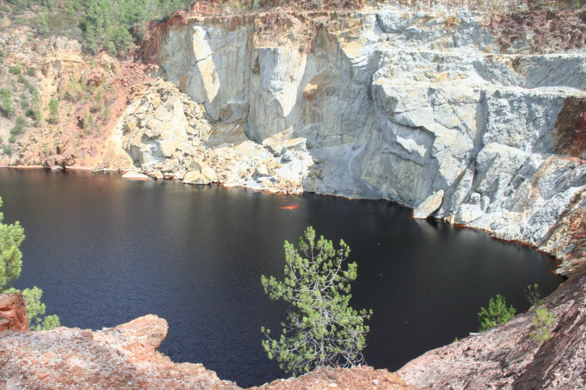 Peu00f1a del Hierro , Rio Tinto IMG 4251 1430 miu00f1a