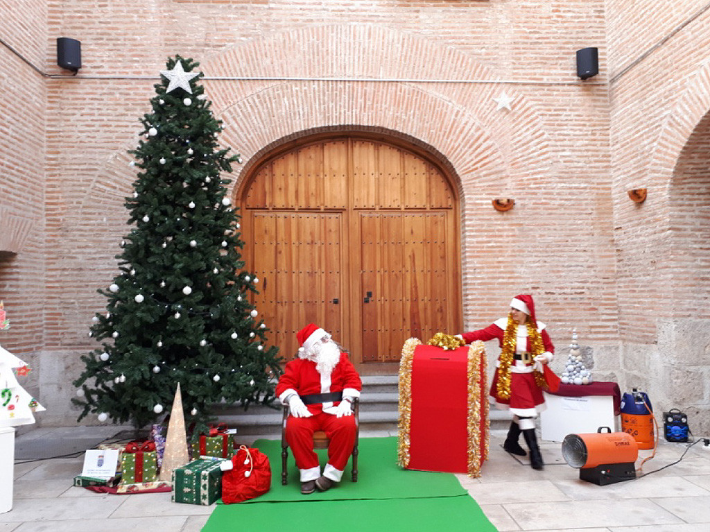 Navidades Blancas03. Llegada de Papa Noel a la Ciudad