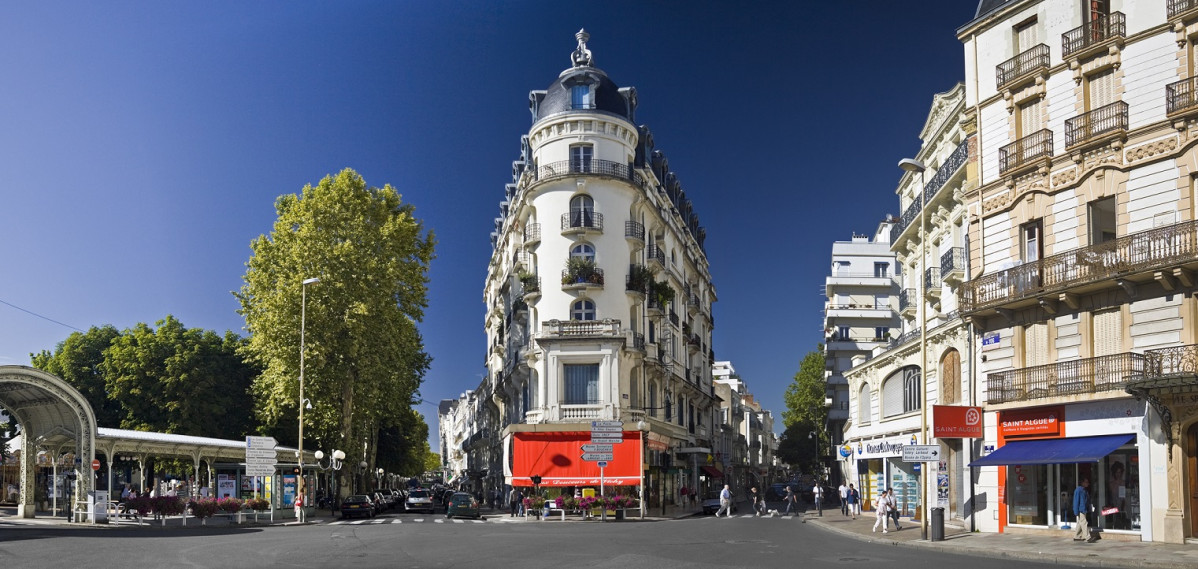 VICHY Rue Clemenceau en Vichy