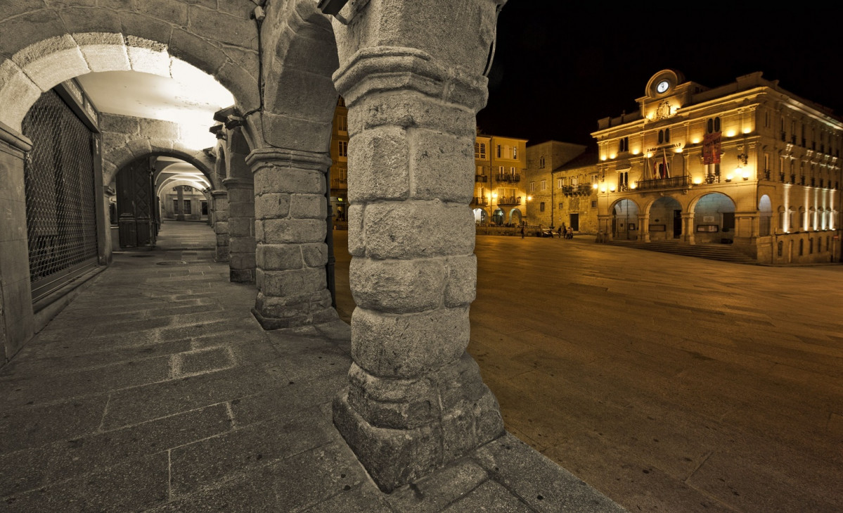 Ourense Plaza mayor ver 1560