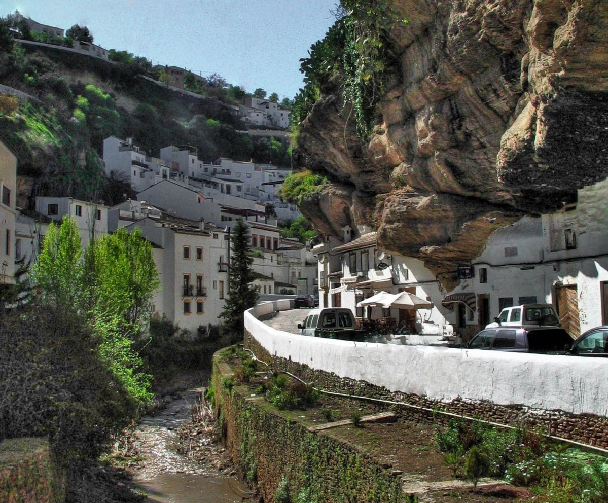 Setenil de las Bodegas