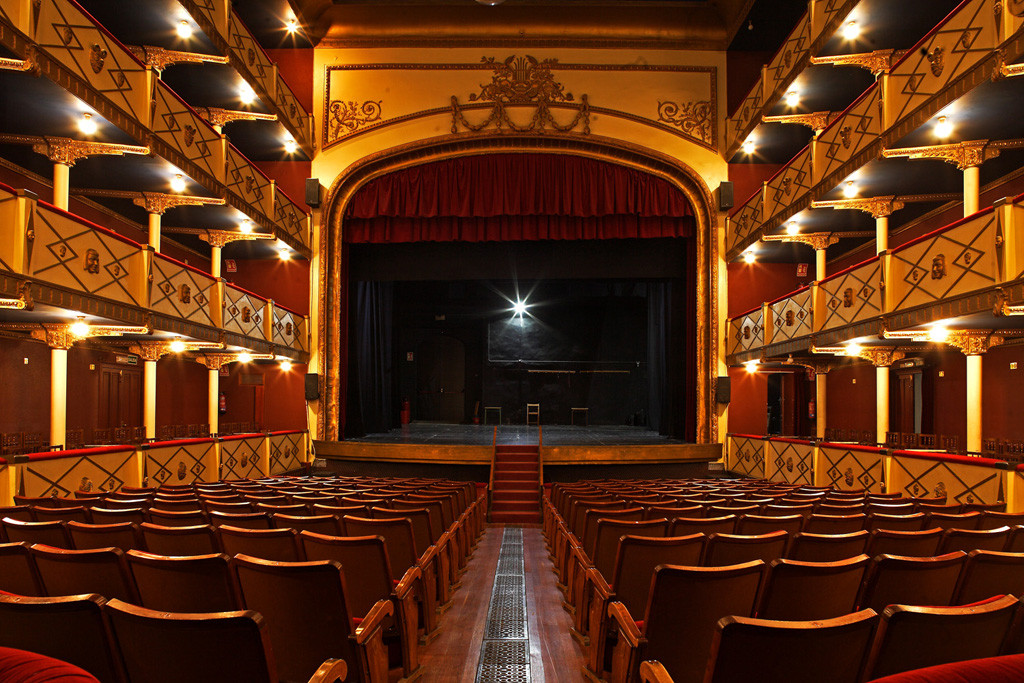 Patrimonio Civil17. Teatro Reina Sofia