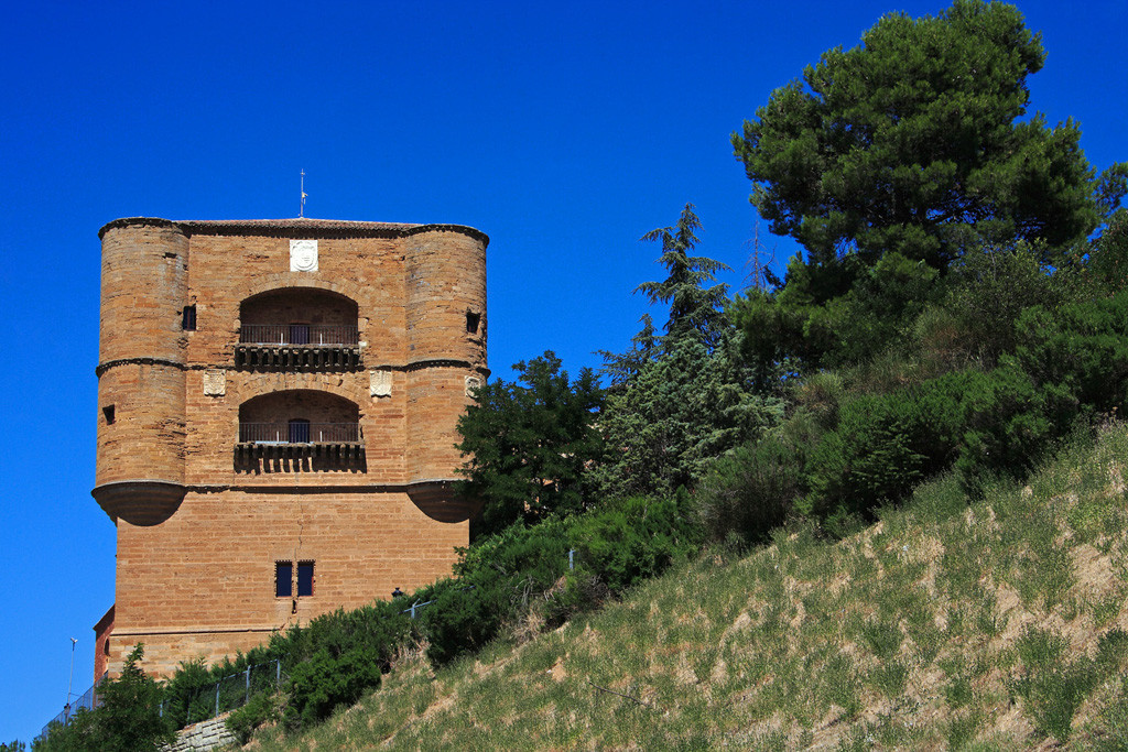 Patrimonio Civil01. Castillo de la Mota. Torre del Caracol