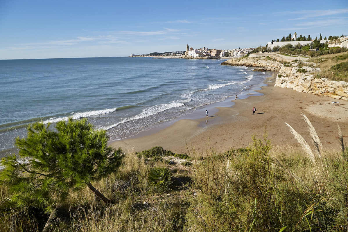 02 Sitges Playas min