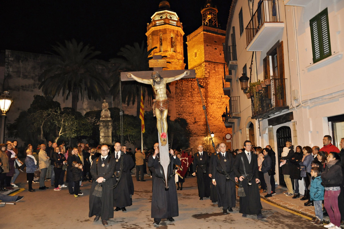 04 Sitges Procesio╠ün min