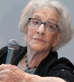 Ida vitale biografia