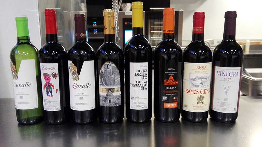 Botellas vino navaridas feria historica vino