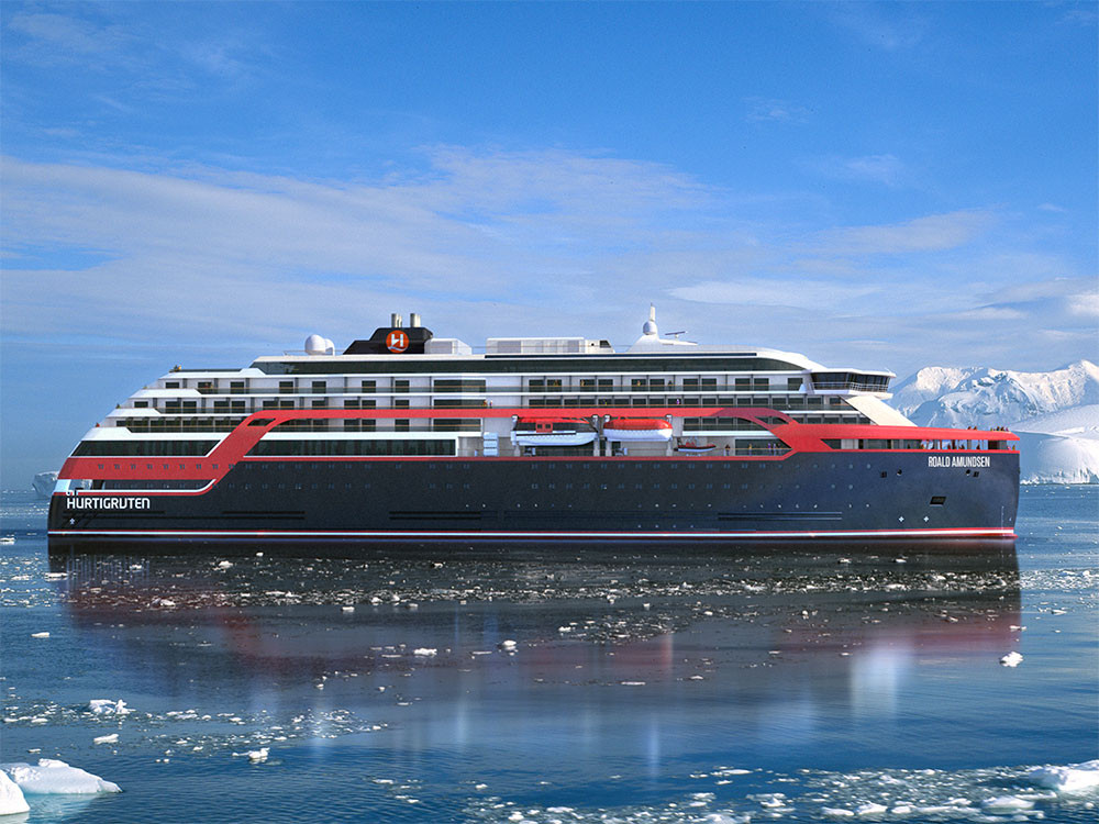 Hurtigruten MS Roald Amundsen