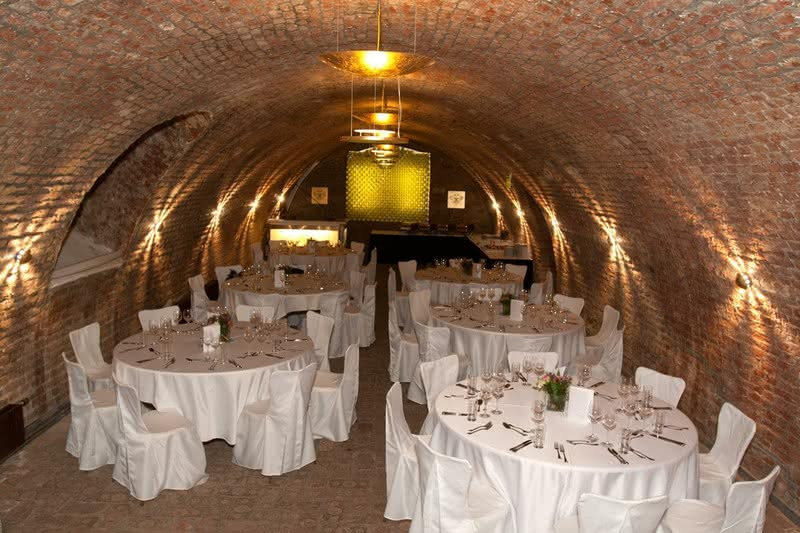 Schlumberger Wine Cellars Vienna restaurant
