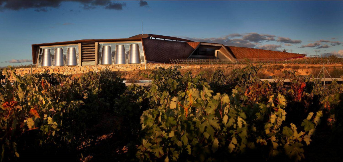 Burgos Bodegas Portia (Gumiel de Izu00e1n)