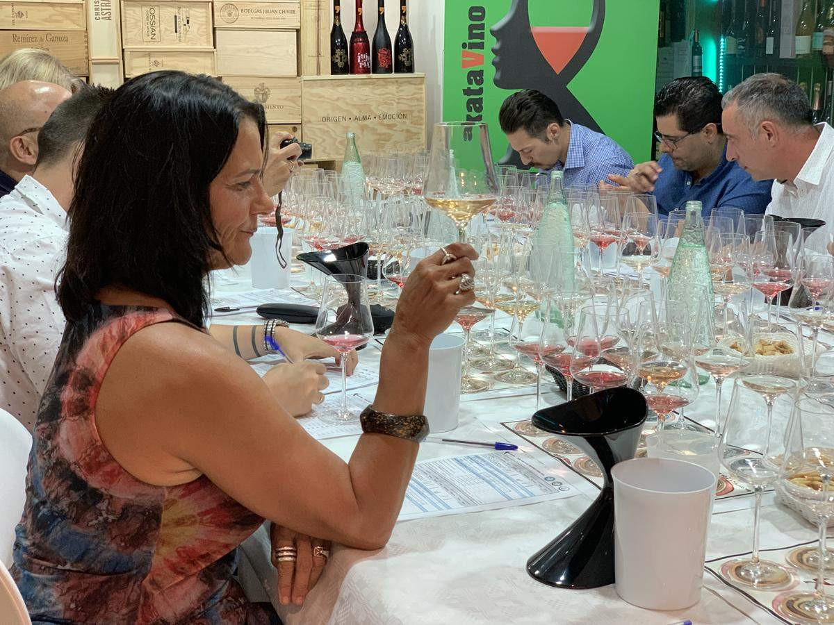 Jurado Concurso CIVAS Premios AkataVino 2019 (15) (1)
