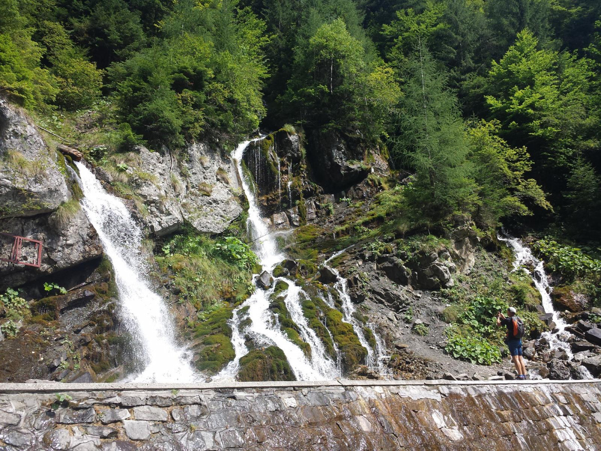 Cascadas de Spumoasa y Urlatoarea   P.N. de Bucegi   Cárpatos   Rumania