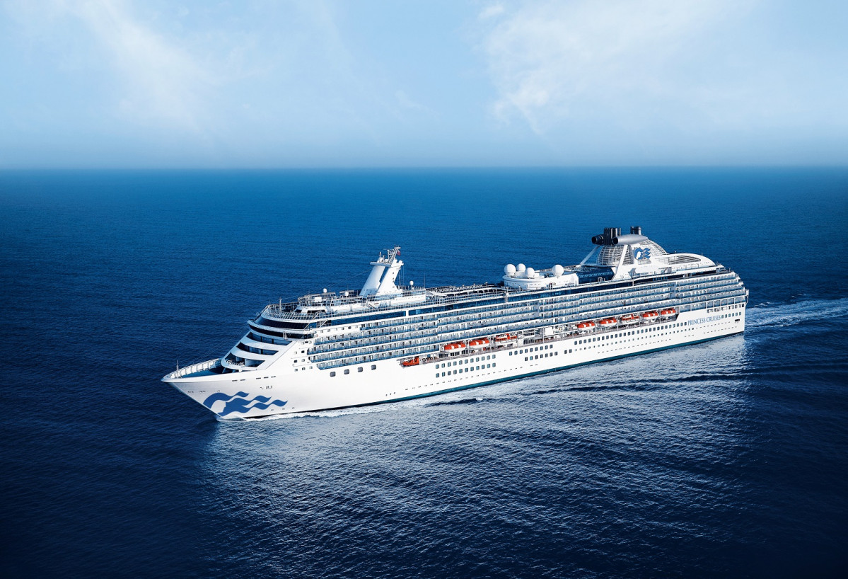 Coral Princess at Sea 1527