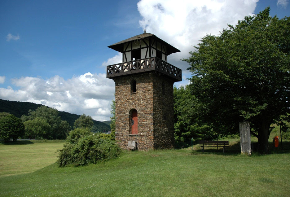 RheinbrohlRoemerturmNr 1inRheinbrohlamBeginndesLimes9 RET
