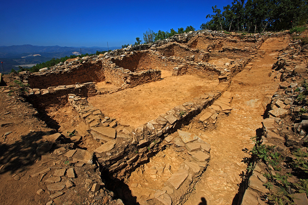 Enoturismo en El Bierzo21 Castro Peu00f1a del Hombre Paradela de Muces