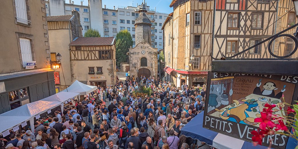 La Frairie des Petits Ventres plaza