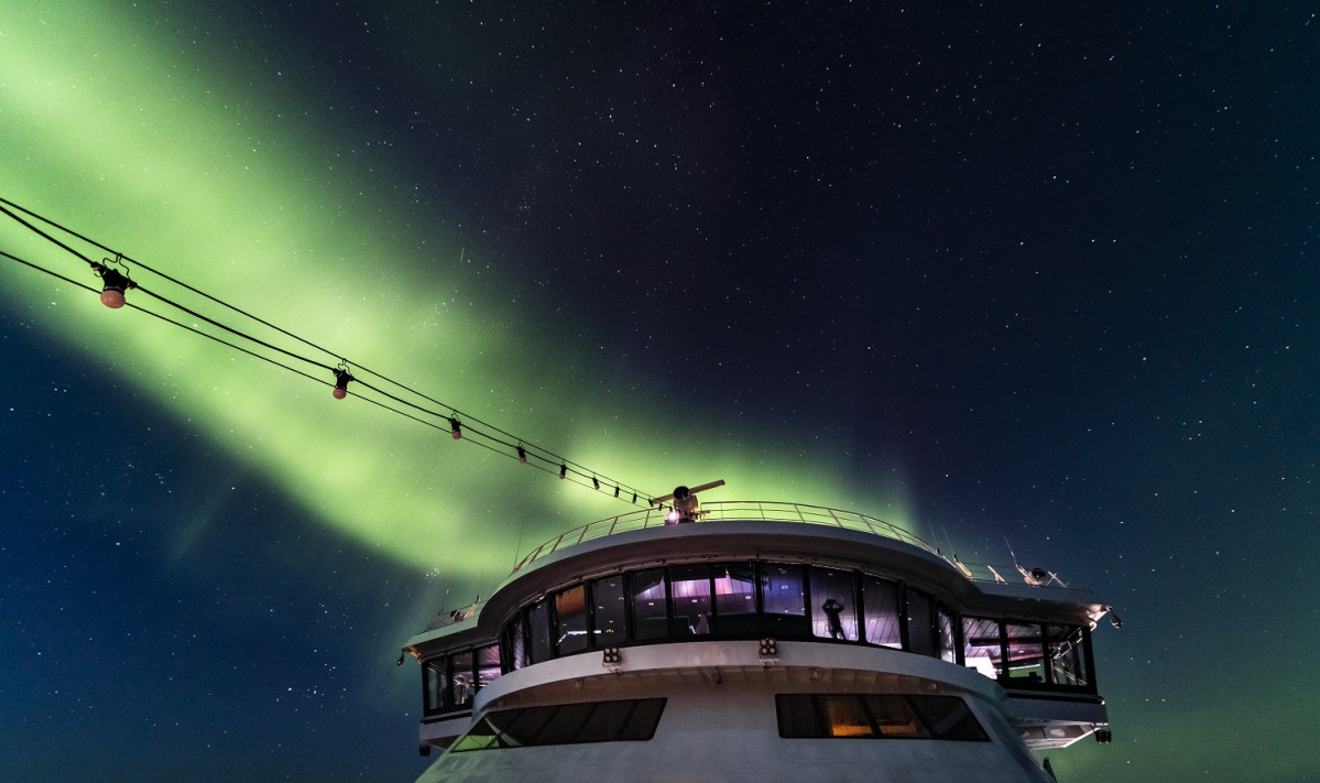 MS Roald Amundsen NWP Canada HGR 139055 +Photo Karsten Bidstrup