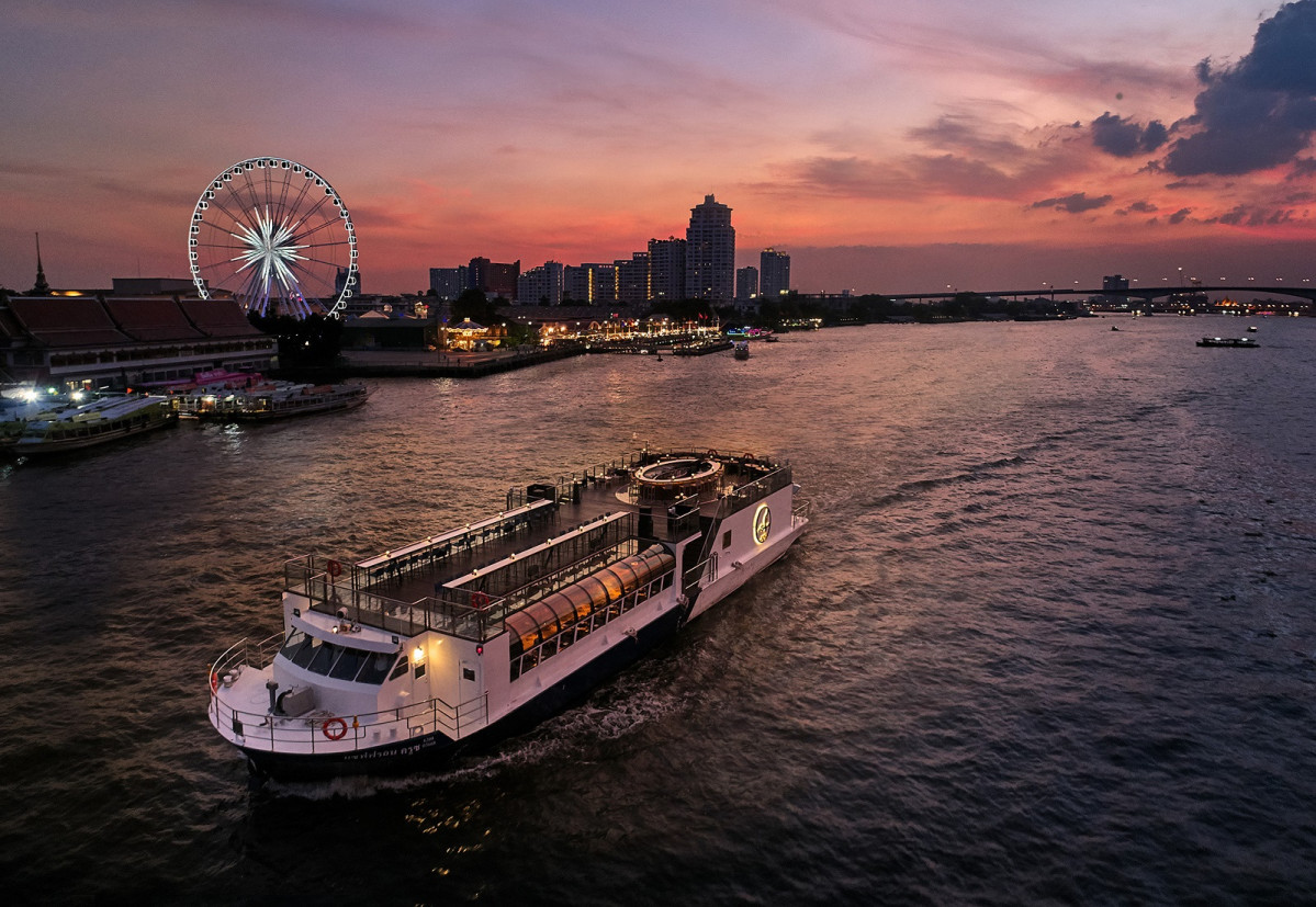 Saffron Cruise 1600