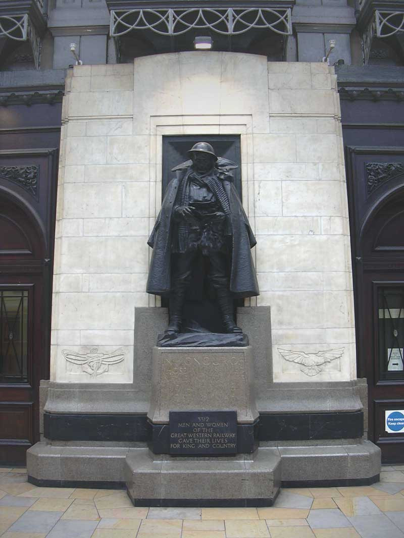 Memorial caidos en 1 GM en estación de Paddington Londres (wikipedia)