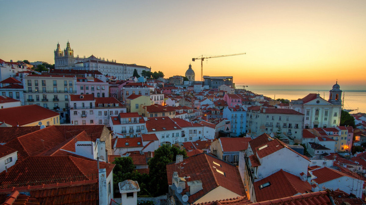 Lisboa Miradouro das Portas do Sol 2019
