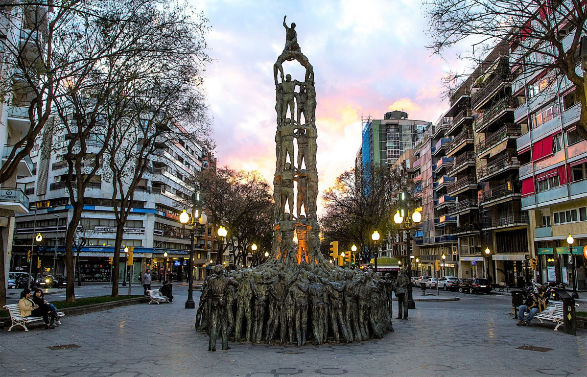 TARRAGONA (Castells monumento) 1530