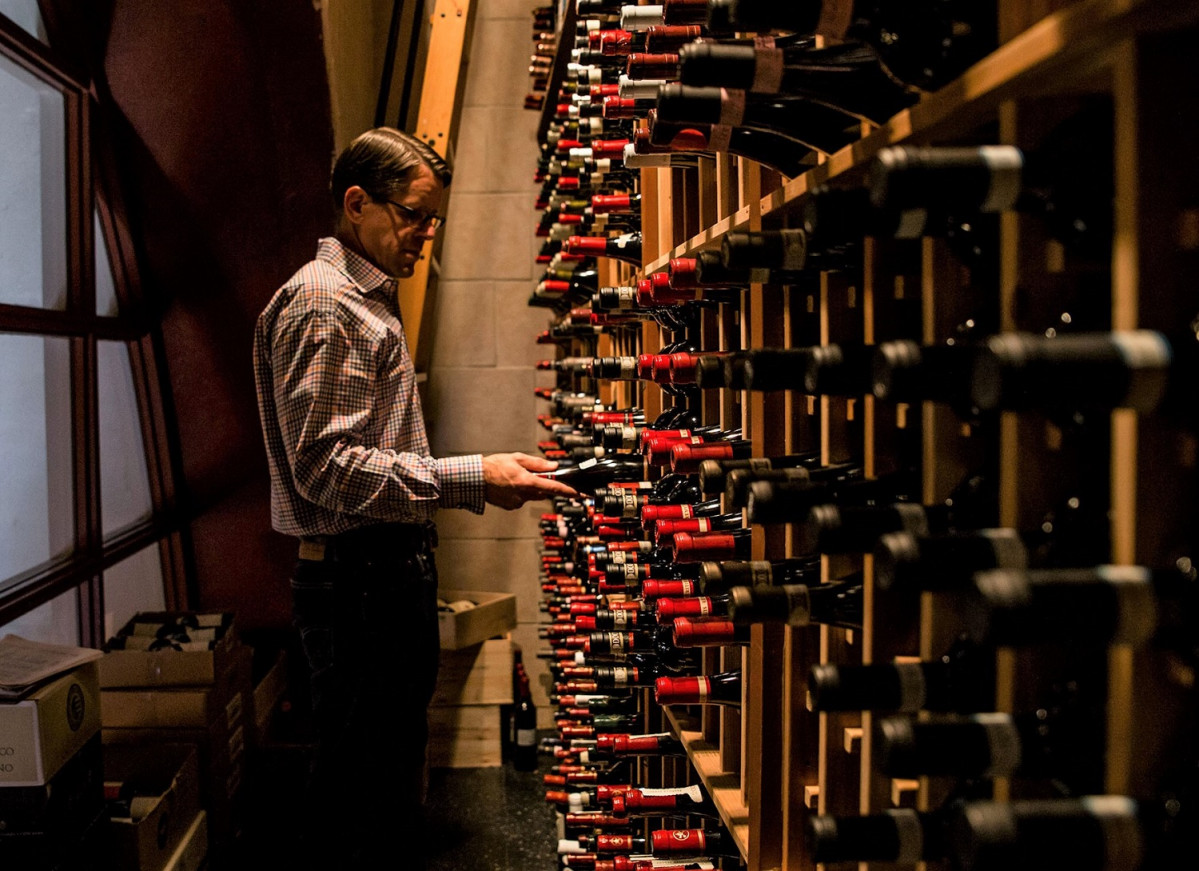 Wine in restaurante 1500