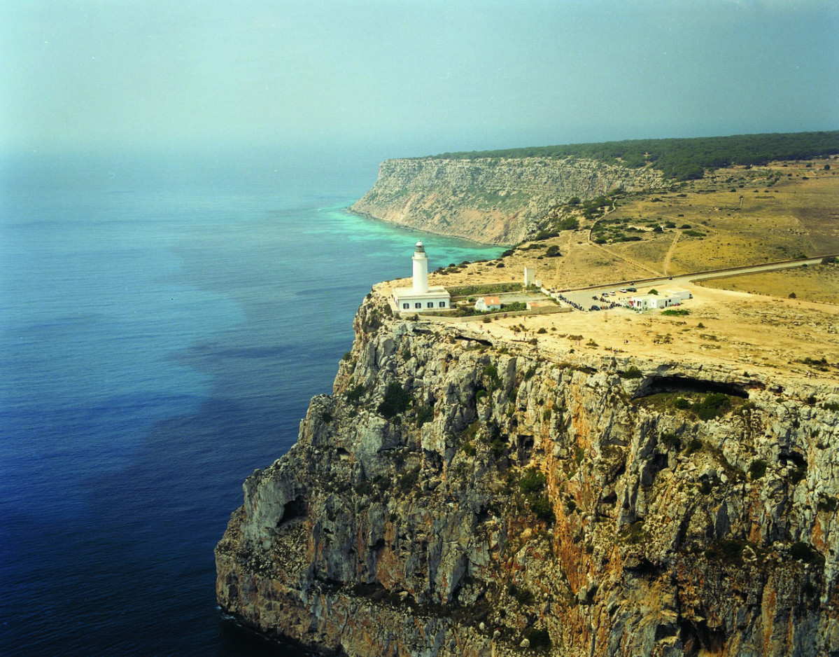 Faro lighthouse formentera 0001