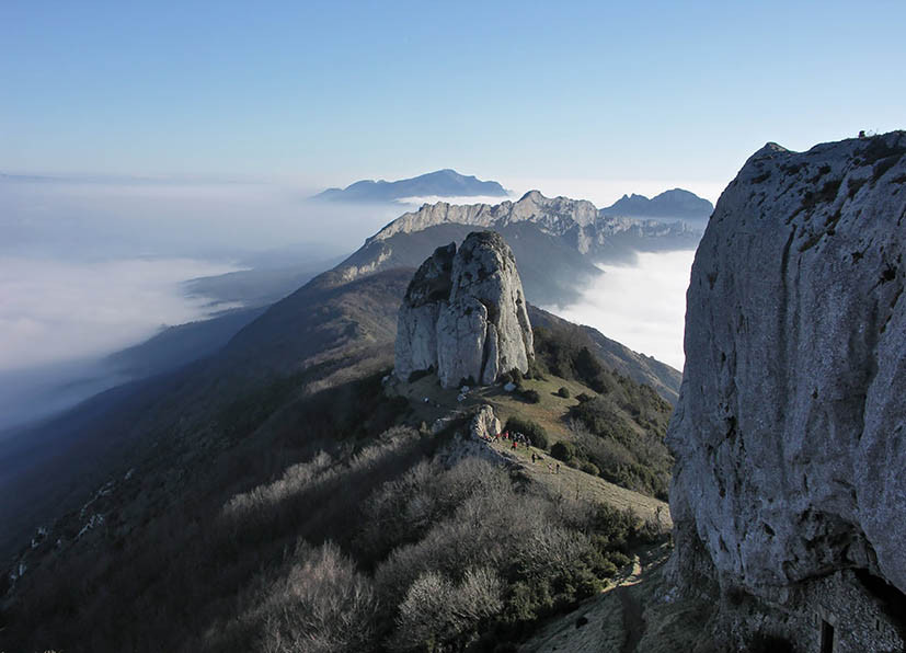 21. RV RIOJA ALAVESA. Sierra de Tolou00f1o. Kripu00e1n. San Tirso