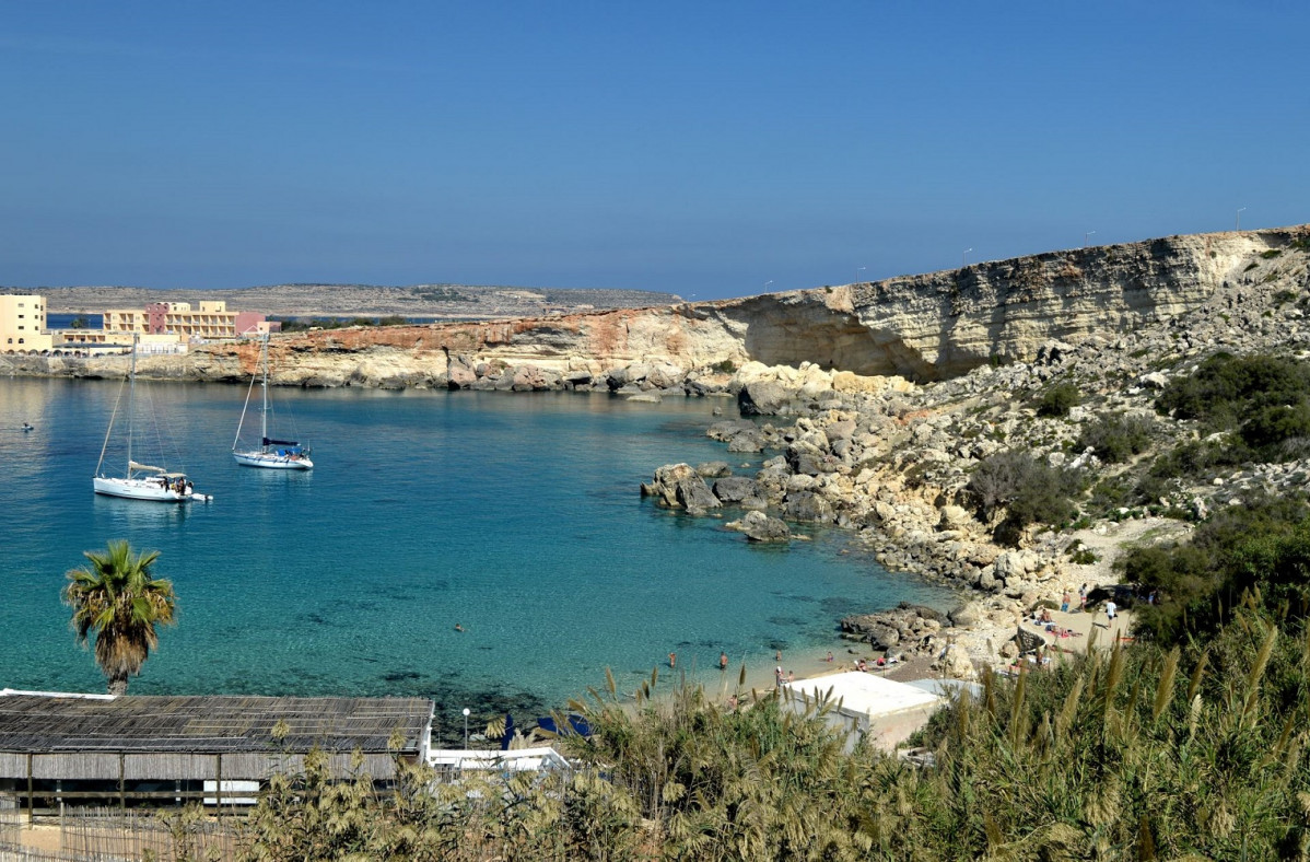 Malta, Paradise Bay 1500