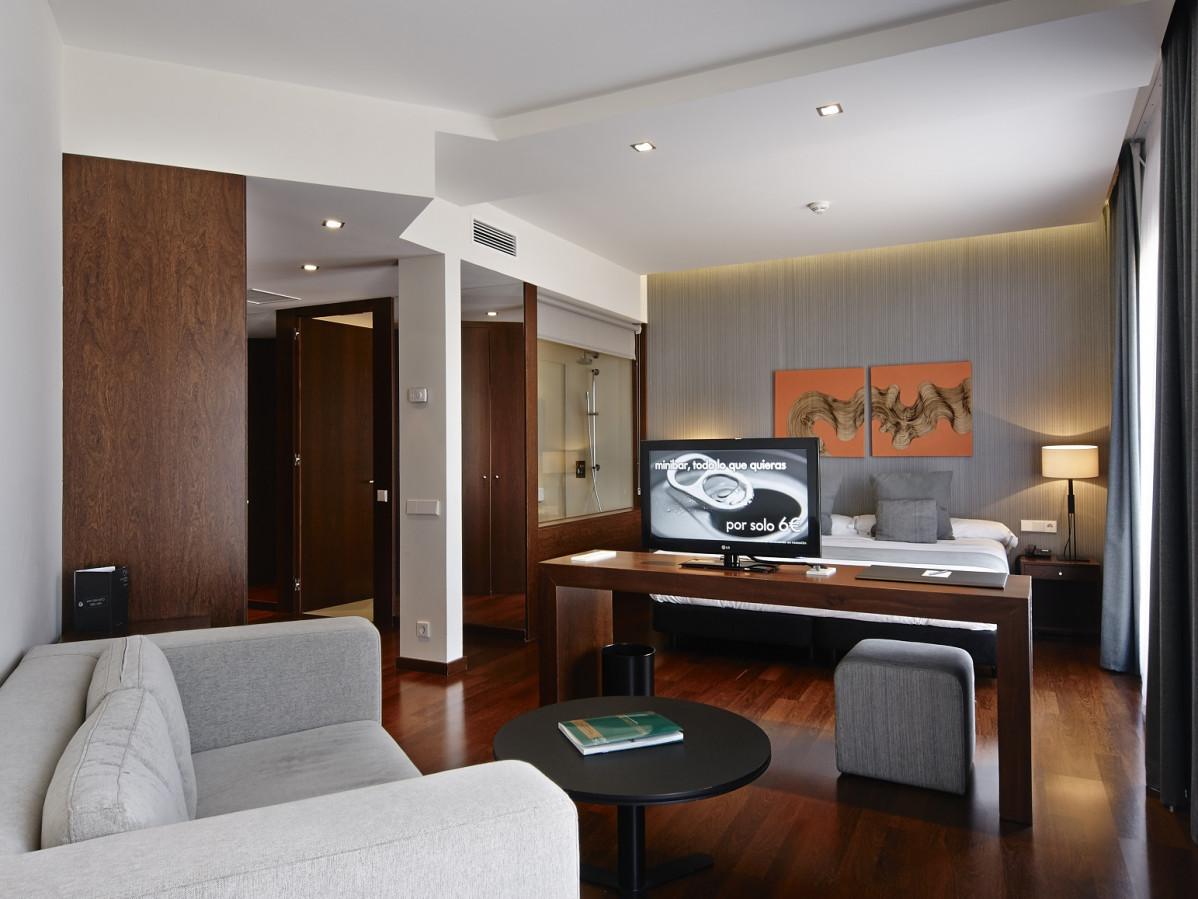 JUNIOR SUITE MARINEDA CM 175JUNIOR SUITE 1500